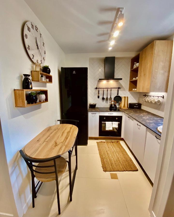 Apartamenty Na Klasztornej Jaslo  Bagian luar foto